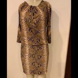 New Muse Boston Proper snake gold print dress size 4
